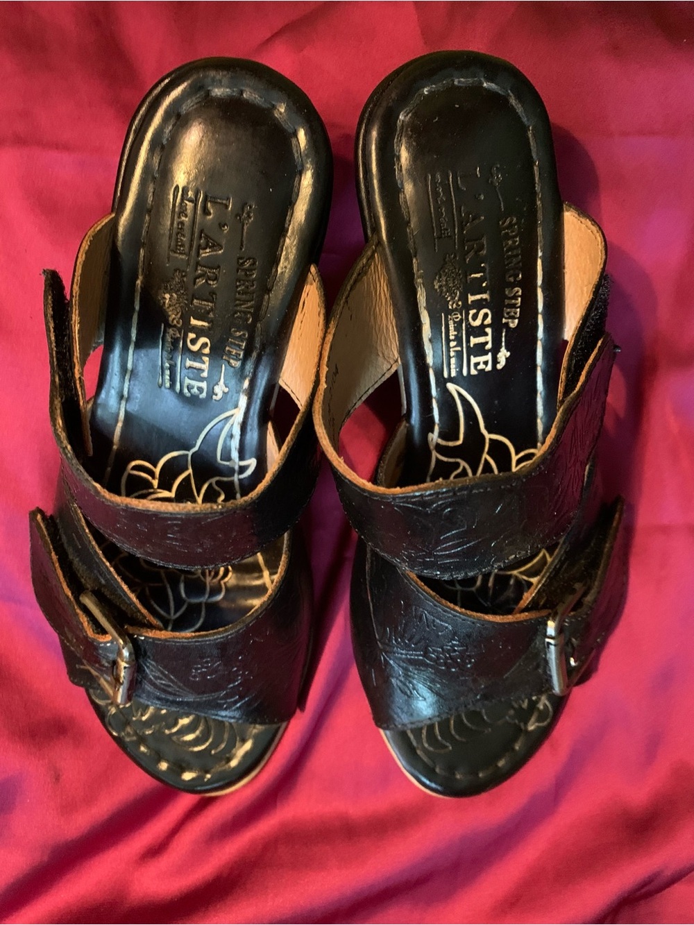 L'ATISTE Black Leather Buckle Slide Mules